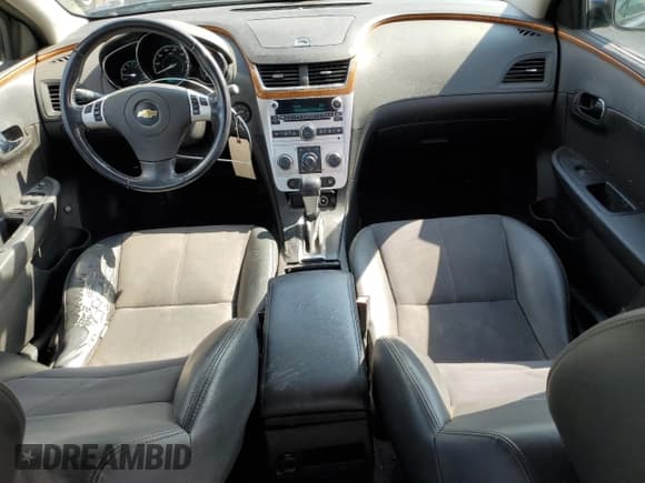 ✅ 2011 Chevrolet Malibu 2LT • VIN: 1G1ZD5E10BF365622 • Lot: 68271144. Wystawiony na Copart z przebiegiem 126 023 mil. Bezpłatny archiwum sprzedaży aukcyjnych z USA i szczegółowy raport historii pojazdu na DreamBid. Zdjęcie 8.