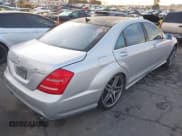 ✅ 2010 Mercedes-Benz S 63 AMG • VIN: WDDNG7HB9AA283595 • Лот: 41425737. Опубликован ранее на IAAI с пробегом 125 940 миль. Бесплатный доступ к архиву аукционных продаж из США и подробный отчёт об истории автомобиля на DreamBid. Изображение 4.