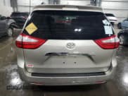 ✅ 2016 Toyota Sienna XLE • VIN: 5TDYK3DC7GS740798 • Лот: 91404215. Опубликован ранее на Copart с пробегом 183 311 миль. Бесплатный доступ к архиву аукционных продаж из США и подробный отчёт об истории автомобиля на DreamBid. Изображение 6.