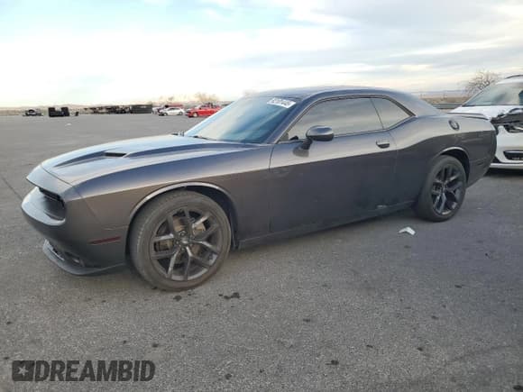✅ 2021 Dodge Challenger SXT • VIN: 2C3CDZAG1MH503298 • Lot: 92101445. Listed on Copart with 51,324 mi. Free auction sales archive from the USA and detailed vehicle history report at DreamBid. Image 1.