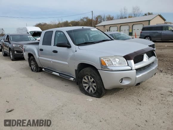 ✅ 2007 Mitsubishi Raider LS • VIN: 1Z7HT28K67S217597 • Лот: 79767304. Опубликован ранее на Copart с пробегом 110 743 миль. Бесплатный доступ к архиву аукционных продаж из США и подробный отчёт об истории автомобиля на DreamBid. Изображение 4.