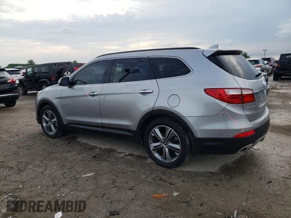 ✅ 2015 Hyundai Santa Fe Limited • VIN: KM8SRDHF9FU117295 • Лот: 60506945. Опубликован ранее на Copart с пробегом 153 560 миль. Бесплатный доступ к архиву аукционных продаж из США и подробный отчёт об истории автомобиля на DreamBid. Изображение 2.