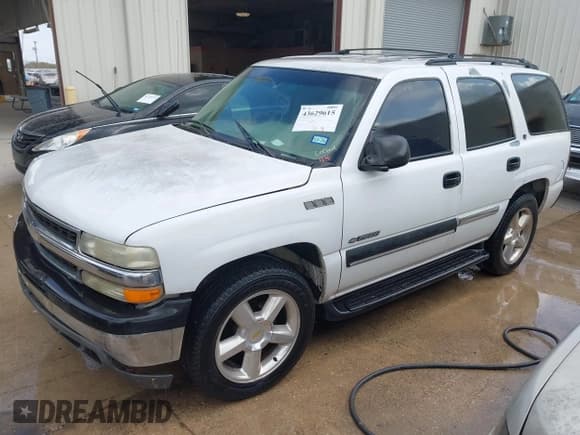 ✅ 2002 Chevrolet Tahoe LS • VIN: 1GNEC13Z72R171931 • Lot: 43629615. Wystawiony na IAAI z przebiegiem 202 399 mil. Bezpłatny archiwum sprzedaży aukcyjnych z USA i szczegółowy raport historii pojazdu na DreamBid. Zdjęcie 2.