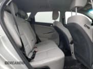 ✅ 2020 Hyundai Tucson SEL • VIN: KM8J3CAL0LU183740 • Лот: 82419875. Опубликован ранее на Copart с пробегом 57 049 миль. Бесплатный доступ к архиву аукционных продаж из США и подробный отчёт об истории автомобиля на DreamBid. Изображение 11.