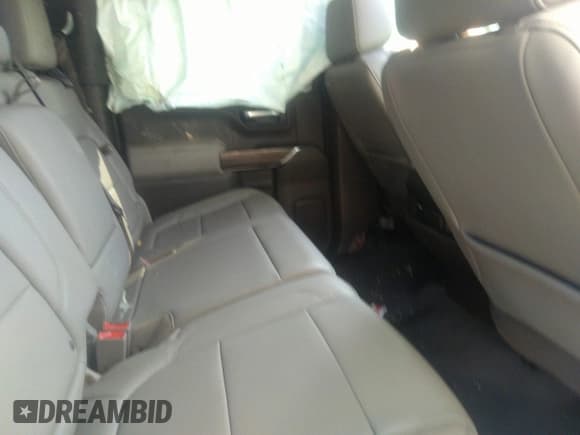 ✅ 2020 Chevrolet Silverado 1500 RST • VIN: 1GCUYEED0LZ117225 • Lot: 41734357. Wystawiony na IAAI z przebiegiem 75 279 mil. Bezpłatny archiwum sprzedaży aukcyjnych z USA i szczegółowy raport historii pojazdu na DreamBid. Zdjęcie 8.