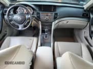 ✅ 2009 Acura TSX • VIN: JH4CU26639C027891 • Lot: 93191115. Listed on Copart with 157,737 mi. Free auction sales archive from the USA and detailed vehicle history report at DreamBid. Image 8.