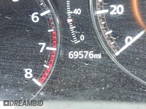 ✅ 2022 Mazda CX-30 S Carbon Edition • VIN: 3MVDMBCL2NM430767 • Lot: 43433804. Wystawiony na IAAI z przebiegiem 69 576 mil. Bezpłatny archiwum sprzedaży aukcyjnych z USA i szczegółowy raport historii pojazdu na DreamBid. Zdjęcie 15.