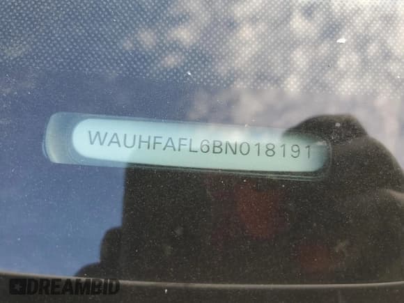 ✅ 2011 Audi A4 Premium Plus • VIN: WAUHFAFL6BN018191 • Lot: 93086055. Listed on Copart with Not provided. Free auction sales archive from the USA and detailed vehicle history report at DreamBid. Image 12.