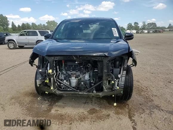 ✅ 2022 Honda Passport EX-L • VIN: 5FNYF8H53NB021918 • Lot: 61624245. Listed on Copart with 10,066 mi. Free auction sales archive from the USA and detailed vehicle history report at DreamBid. Image 14.