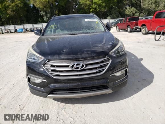 ✅ 2017 Hyundai Santa Fe 2.4L • VIN: 5NMZU3LB6HH032831 • Лот: 45124753. Опубликован ранее на Copart с пробегом 161 805 миль. Бесплатный доступ к архиву аукционных продаж из США и подробный отчёт об истории автомобиля на DreamBid. Изображение 5.