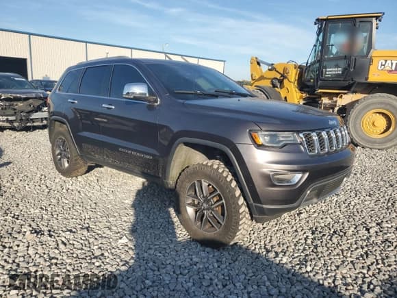 ✅ 2017 Jeep Grand Cherokee Limited • VIN: 1C4RJFBG8HC931647 • Lot: 93243985. Listed on Copart with 144,345 mi. Free auction sales archive from the USA and detailed vehicle history report at DreamBid. Image 4.