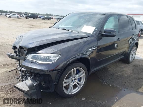 ✅ 2013 BMW X5 M • VIN: 5YMGY0C59DLL15891 • Лот: 41851131. Опубликован ранее на IAAI с пробегом 96 184 миль. Бесплатный доступ к архиву аукционных продаж из США и подробный отчёт об истории автомобиля на DreamBid. Изображение 18.