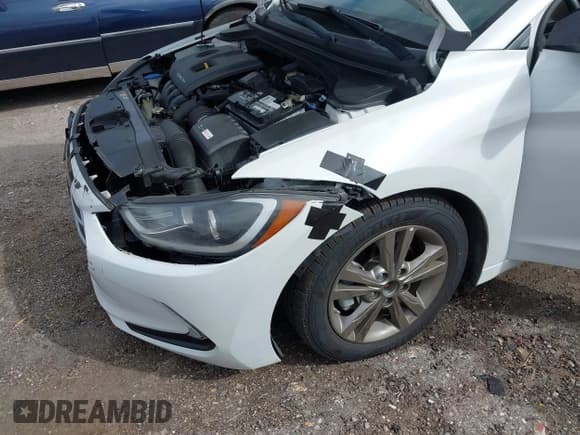 ✅ 2018 Hyundai Elantra SEL • VIN: 5NPD84LF4JH367277 • Lot: 43523338. Listed on IAAI with 129,486 mi. Free auction sales archive from the USA and detailed vehicle history report at DreamBid. Image 6.