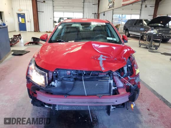 2014 Chevrolet Cruze 1LT z VIN 1G1PC5SB0E7301330, wystawiony jako Copart lot #89848315 z przebiegiem 33 098 mil mil oraz Szkoda całkowita • Salvage title. Historia ofert i sprzedaży dostępna na DreamBid. Obrazek 5.