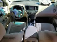 ✅ 2014 Nissan Pathfinder SV • VIN: 5N1AR2MN7EC649842 • Лот: 70925955. Опубликован ранее на Copart с пробегом 165 661 миль. Бесплатный доступ к архиву аукционных продаж из США и подробный отчёт об истории автомобиля на DreamBid. Изображение 8.