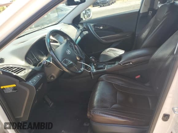 ✅ 2013 Hyundai Azera • VIN: KMHFH4JG0DA311025 • Lot: 66824195. Wystawiony na Copart z przebiegiem 166 321 mil. Bezpłatny archiwum sprzedaży aukcyjnych z USA i szczegółowy raport historii pojazdu na DreamBid. Zdjęcie 7.