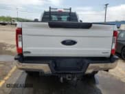 ✅ 2017 Ford F-350 XL • VIN: 1FTRF3B66HEB71827 • Lot: 57081645. Listed on Copart with 140,839 mi. Free auction sales archive from the USA and detailed vehicle history report at DreamBid. Image 6.