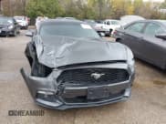 ✅ 2015 Ford Mustang V6 • VIN: 1FA6P8AM3F5355512 • Lot: 43756482. Wystawiony na IAAI z przebiegiem 135 283 mil. Bezpłatny archiwum sprzedaży aukcyjnych z USA i szczegółowy raport historii pojazdu na DreamBid. Zdjęcie 12.