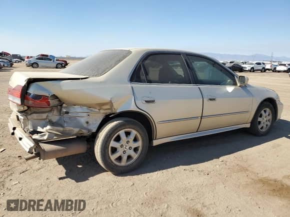 2001 Honda Accord EX с VIN JHMCG658X1C025576, выставлен на аукционе Copart как лот 68723855 с пробегом 284 790 миль миль и Списание • Salvage title. История ставок и продаж доступна на DreamBid. Изображение 3.