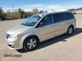 ✅ 2013 Dodge Grand Caravan SE • VIN: 2C4RDGBG9DR567141 • Lot: 82421805. Wystawiony na Copart z przebiegiem 295 982 mil. Bezpłatny archiwum sprzedaży aukcyjnych z USA i szczegółowy raport historii pojazdu na DreamBid. Zdjęcie 1.