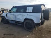 ✅ 2023 Land Rover Defender V8 • VIN: SALEWEEE7P2198766 • Лот: 86743314. Опубликован ранее на Copart с пробегом 15 699 миль. Бесплатный доступ к архиву аукционных продаж из США и подробный отчёт об истории автомобиля на DreamBid. Изображение 2.