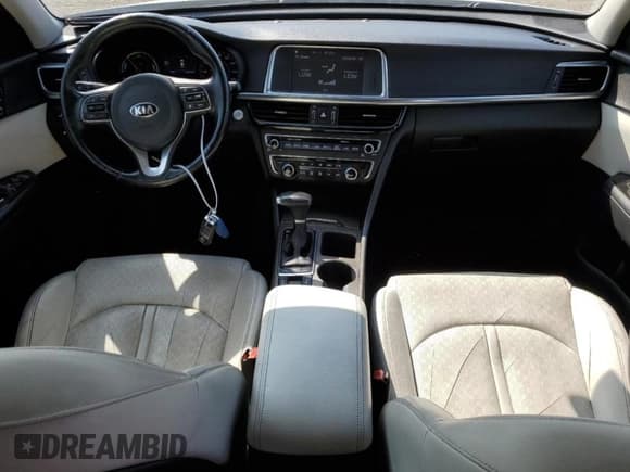 ✅ 2018 Kia Optima EX • VIN: KNAGV4LD2J5025229 • Lot: 74576774. Listed on Copart with 123,578 mi. Free auction sales archive from the USA and detailed vehicle history report at DreamBid. Image 8.