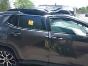 ✅ 2020 Jeep Compass Latitude • VIN: 3C4NJCBB9LT162087 • Lot: 42351476. Listed on IAAI with Not provided. Free auction sales archive from the USA and detailed vehicle history report at DreamBid. Image 17.