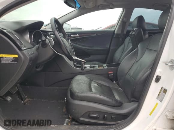 ✅ 2014 Hyundai Sonata Limited • VIN: 5NPEC4AB9EH887922 • Lot: 69997735. Listed on Copart with 185,106 mi. Free auction sales archive from the USA and detailed vehicle history report at DreamBid. Image 7.