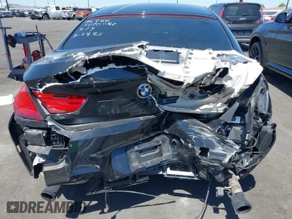 ✅ 2018 BMW 6 Series 640i • VIN: WBA6D0C56JG852932 • Lot: 42374884. Listed on IAAI with 59,418 mi. Free auction sales archive from the USA and detailed vehicle history report at DreamBid. Image 17.