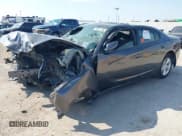 ✅ 2022 Dodge Charger SXT • VIN: 2C3CDXBG2NH161199 • Lot: 43334753. Wystawiony na IAAI z przebiegiem Nie podano. Bezpłatny archiwum sprzedaży aukcyjnych z USA i szczegółowy raport historii pojazdu na DreamBid. Zdjęcie 2.