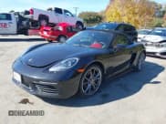 ✅ 2017 Porsche 718 Boxster • VIN: WP0CA2A87HS221816 • Lot: 43619804. Wystawiony na IAAI z przebiegiem 30 317 mil. Bezpłatny archiwum sprzedaży aukcyjnych z USA i szczegółowy raport historii pojazdu na DreamBid. Zdjęcie 2.