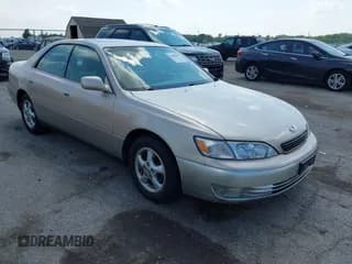 ✅ 1997 Lexus ES 300 • VIN: JT8BF22G7V0036917 • Lot: 42987801. Listed on IAAI with 120,072 mi. Free auction sales archive from the USA and detailed vehicle history report at DreamBid. Image 1.