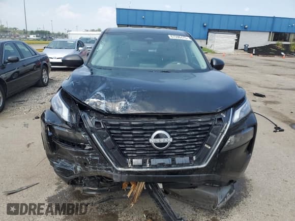 ✅ 2023 Nissan Rogue S • VIN: 5N1BT3AA8PC901159 • Lot: 67596475. Wystawiony na Copart z przebiegiem 29 578 mil. Bezpłatny archiwum sprzedaży aukcyjnych z USA i szczegółowy raport historii pojazdu na DreamBid. Zdjęcie 5.