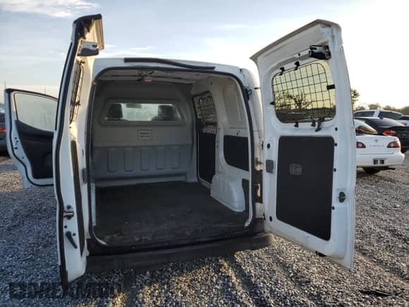 2017 Chevrolet City Express Cargo LS с VIN 3N63M0YN4HK694310, выставлен на аукционе Copart как лот 64703665 с пробегом 99 130 миль миль и Списание • Salvage title. История ставок и продаж доступна на DreamBid. Изображение 10.