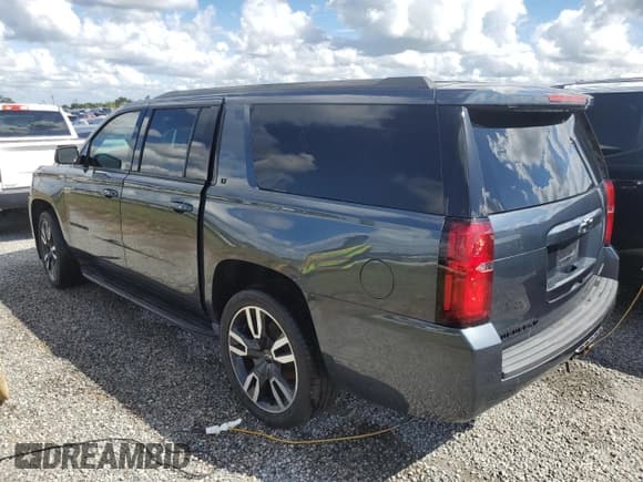 ✅ 2020 Chevrolet Suburban LT • VIN: 1GNSCHKC5LR262027 • Lot: 73973774. Wystawiony na Copart z przebiegiem Nie podano. Bezpłatny archiwum sprzedaży aukcyjnych z USA i szczegółowy raport historii pojazdu na DreamBid. Zdjęcie 2.