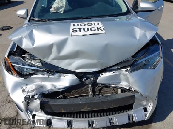 ✅ 2018 Toyota Corolla LE • VIN: 5YFBURHE5JP815206 • Lot: 43530572. Listed on IAAI with 83,437 mi. Free auction sales archive from the USA and detailed vehicle history report at DreamBid. Image 10.