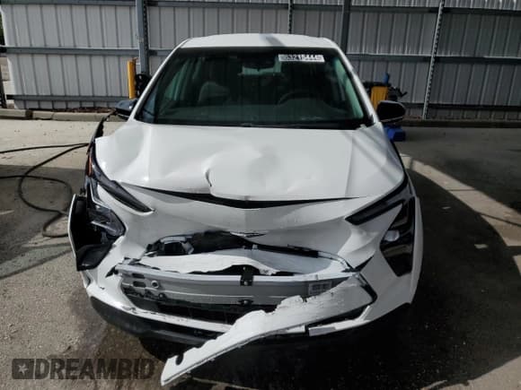 ✅ 2023 Chevrolet Bolt EV 1LT • VIN: 1G1FW6S07P4142303 • Lot: 63215444. Wystawiony na Copart z przebiegiem 16 338 mil. Bezpłatny archiwum sprzedaży aukcyjnych z USA i szczegółowy raport historii pojazdu na DreamBid. Zdjęcie 5.
