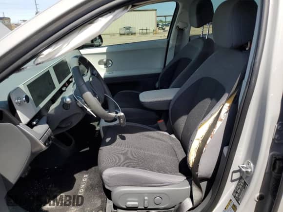 2022 Hyundai Ioniq 5 SE z VIN KM8KM4AE2NU051588, wystawiony jako Copart lot #47071864 z przebiegiem 27 894 mil mil oraz Szkoda całkowita • Salvage title. Historia ofert i sprzedaży dostępna na DreamBid. Obrazek 7.