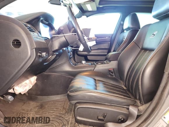 ✅ 2017 Chrysler 300 S Alloy Edition • VIN: 2C3CCABG0HH665061 • Lot: 87405445. Listed on Copart with 129,482 mi. Free auction sales archive from the USA and detailed vehicle history report at DreamBid. Image 7.