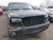 ✅ 2005 Chevrolet Silverado 1500 Work Truck • VIN: 1GCEC14X25Z140323 • Lot: 43739026. Listed on IAAI with 180,598 mi. Free auction sales archive from the USA and detailed vehicle history report at DreamBid. Image 6.