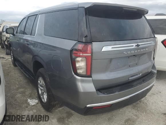 ✅ 2022 Chevrolet Suburban LT • VIN: 1GNSCCKDXNR113725 • Lot: 75954304. Wystawiony na Copart z przebiegiem 43 567 mil. Bezpłatny archiwum sprzedaży aukcyjnych z USA i szczegółowy raport historii pojazdu na DreamBid. Zdjęcie 2.