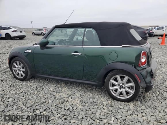 ✅ 2012 MINI Convertible S • VIN: WMWZP3C59CT549854 • Lot: 67673275. Wystawiony na Copart z przebiegiem 100 247 mil. Bezpłatny archiwum sprzedaży aukcyjnych z USA i szczegółowy raport historii pojazdu na DreamBid. Zdjęcie 2.