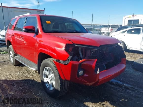 ✅ 2018 Toyota 4Runner TRD Off Road Premium • VIN: JTEBU5JR2J5601577 • Lot: 43560049. Wystawiony na IAAI z przebiegiem Nie podano. Bezpłatny archiwum sprzedaży aukcyjnych z USA i szczegółowy raport historii pojazdu na DreamBid. Zdjęcie 6.