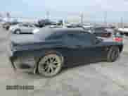 2016 Dodge Challenger SRT 392 с VIN 2C3CDZDJXGH331929, выставлен на аукционе Copart как лот 81610275 с пробегом 64 882 миль миль и Списание • Salvage title. История ставок и продаж доступна на DreamBid. Изображение 3.