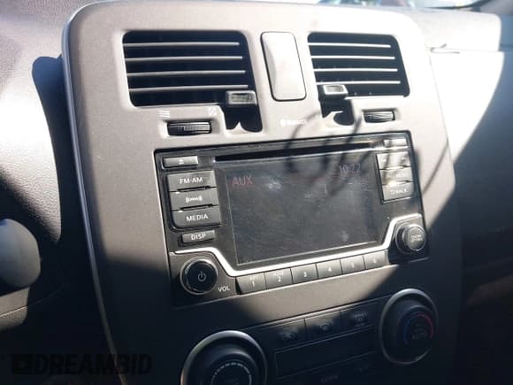 ✅ 2017 Nissan LEAF S • VIN: 1N4BZ0CP5HC310958 • Lot: 42866397. Wystawiony na IAAI z przebiegiem 98 392 mil. Bezpłatny archiwum sprzedaży aukcyjnych z USA i szczegółowy raport historii pojazdu na DreamBid. Zdjęcie 18.