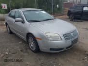 ✅ 2008 Mercury Milan • VIN: 3MEHM07ZX8R600305 • Lot: 42561117. Listed on IAAI with 120,094 mi. Free auction sales archive from the USA and detailed vehicle history report at DreamBid. Image 1.