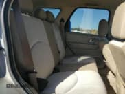 ✅ 2005 Mercury Mariner Convenience • VIN: 4M2YU56Z35DJ27331 • Лот: 77004394. Опубликован ранее на Copart с пробегом 242 183 миль. Бесплатный доступ к архиву аукционных продаж из США и подробный отчёт об истории автомобиля на DreamBid. Изображение 11.