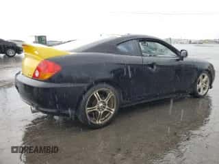 2004 Hyundai Tiburon GT с VIN KMHHN65F04U116247, выставлен на аукционе Copart как лот 64578955 с пробегом 238 388 миль миль и Списание • Salvage title. История ставок и продаж доступна на DreamBid. Изображение 3.