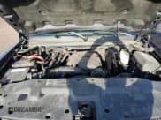 ✅ 2007 Chevrolet Silverado 2500HD Work Truck • VIN: 1GCHK24K07E567410 • Lot: 51442155. Wystawiony na Copart z przebiegiem 72 418 mil. Bezpłatny archiwum sprzedaży aukcyjnych z USA i szczegółowy raport historii pojazdu na DreamBid. Zdjęcie 13.