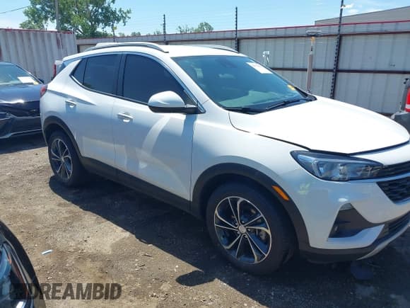 ✅ 2022 Buick Encore GX Select • VIN: KL4MMDS22NB110209 • Lot: 42572913. Wystawiony na IAAI z przebiegiem 34 527 mil. Bezpłatny archiwum sprzedaży aukcyjnych z USA i szczegółowy raport historii pojazdu na DreamBid. Zdjęcie 14.